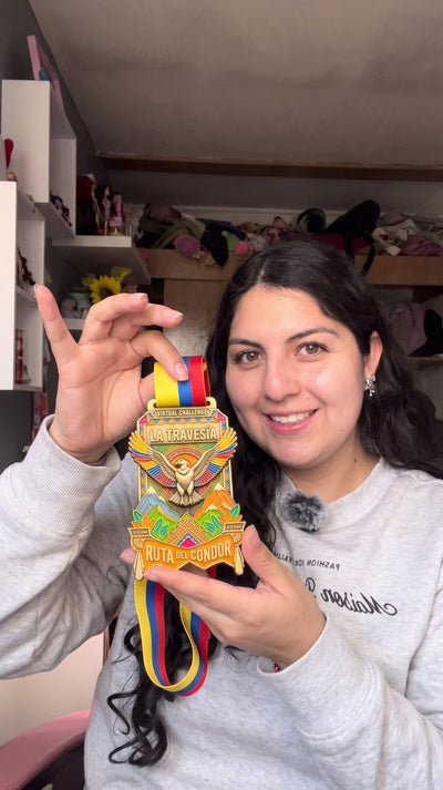 Finalista con su medalla
